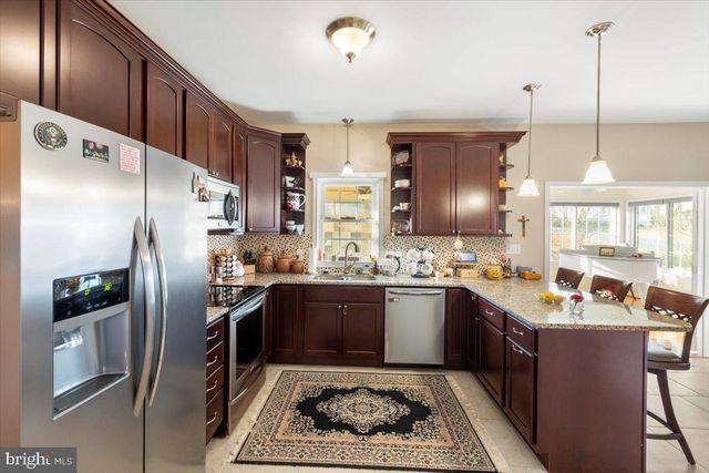 334 FRIENDSHIP LN, Gettysburg, PA 17325