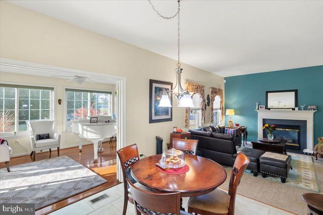 334 FRIENDSHIP LN, Gettysburg, PA 17325