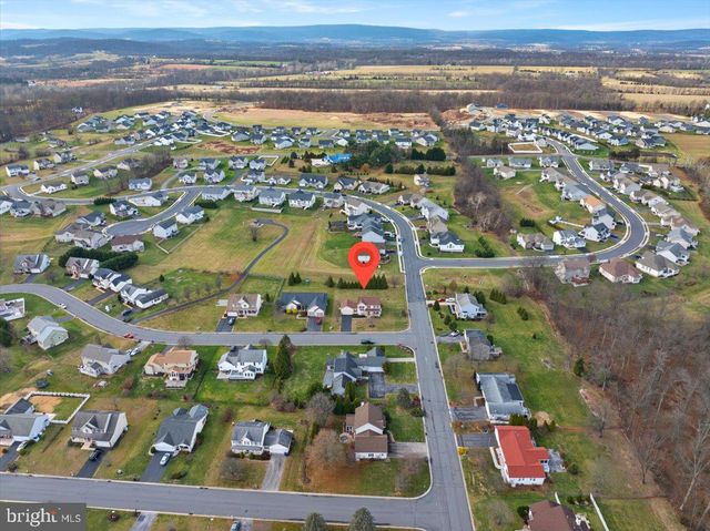 334 FRIENDSHIP LN, Gettysburg, PA 17325