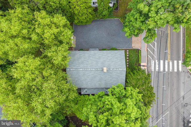 86 WASHINGTON ST, Rocky Hill, NJ 08553