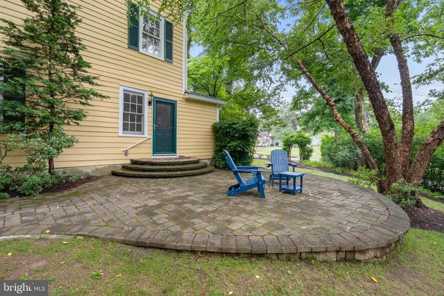 86 WASHINGTON ST, Rocky Hill, NJ 08553