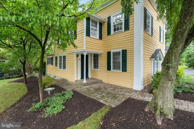 86 WASHINGTON ST, Rocky Hill, NJ 08553