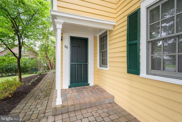 86 WASHINGTON ST, Rocky Hill, NJ 08553
