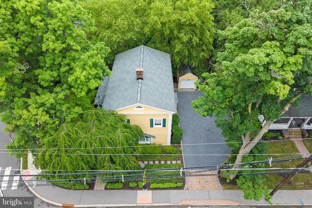 86 WASHINGTON ST, Rocky Hill, NJ 08553