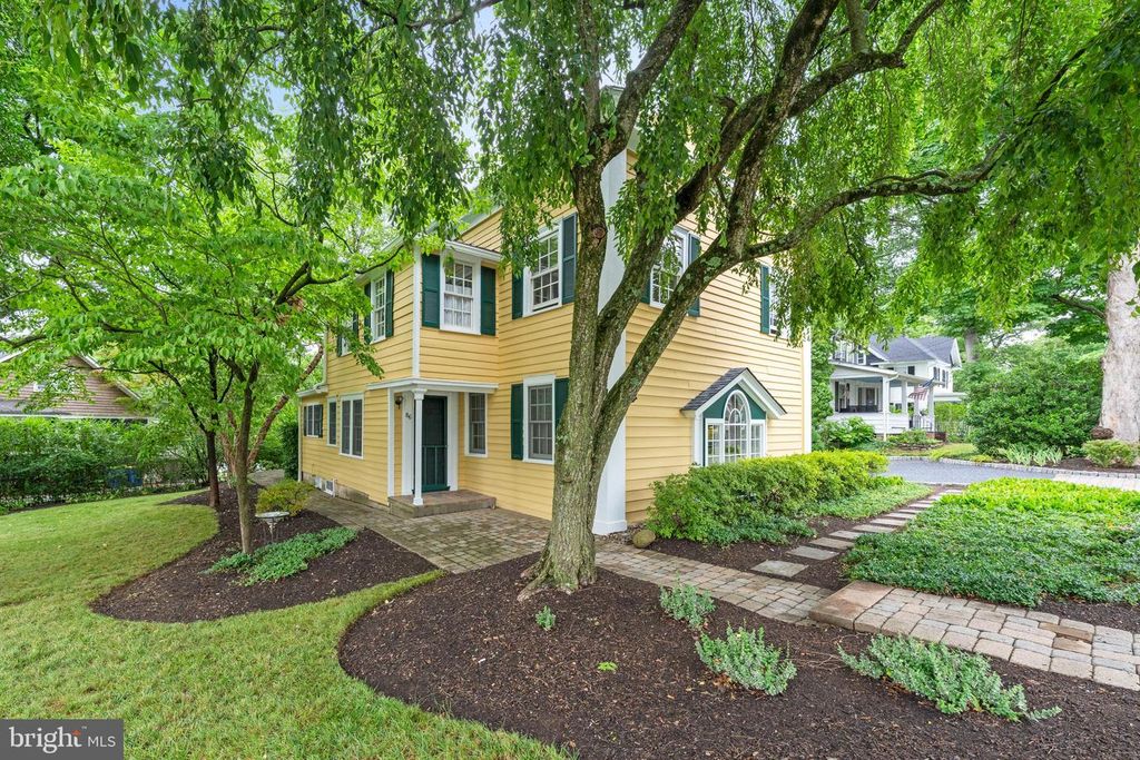 86 WASHINGTON ST, Rocky Hill, NJ 08553