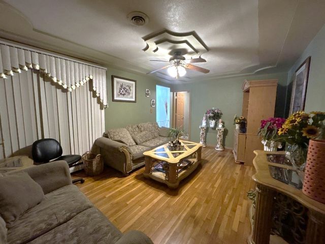 16409 Craig Drive, Oak Forest, IL 60452