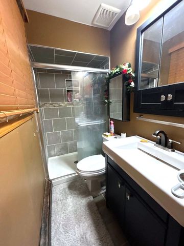16409 Craig Drive, Oak Forest, IL 60452