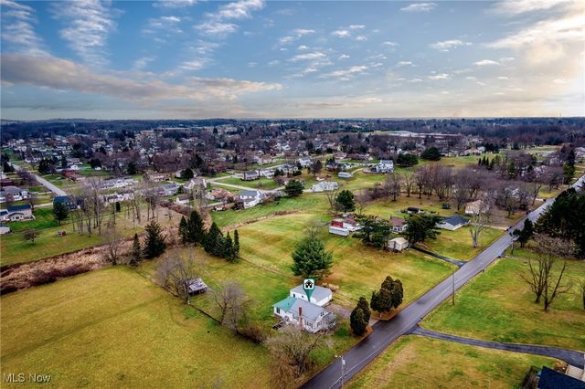 1499 King Drive, Uniontown, OH 44685