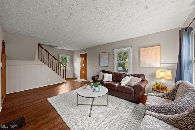 1499 King Drive, Uniontown, OH 44685