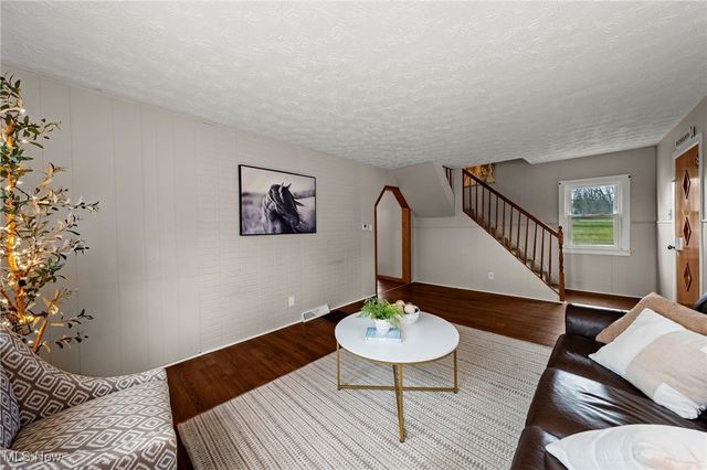 1499 King Drive, Uniontown, OH 44685