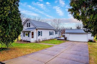 1499 King Drive, Uniontown, OH 44685