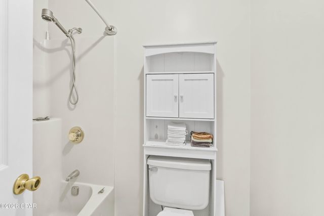 5227 Woodgate Way, Marianna, FL 32446