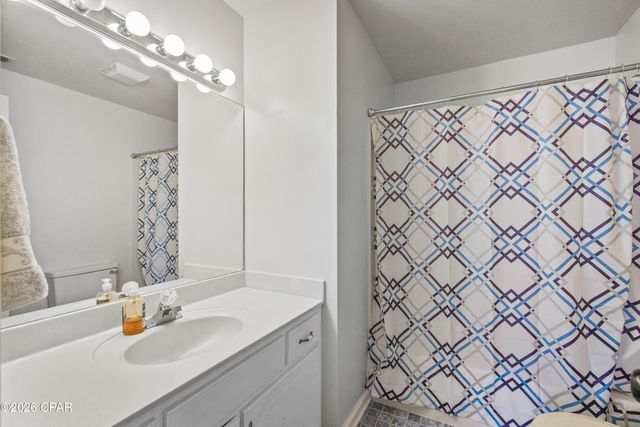 5227 Woodgate Way, Marianna, FL 32446