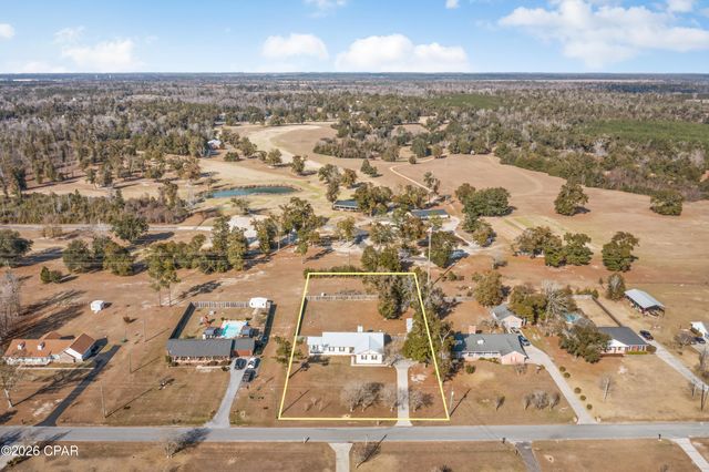 5227 Woodgate Way, Marianna, FL 32446