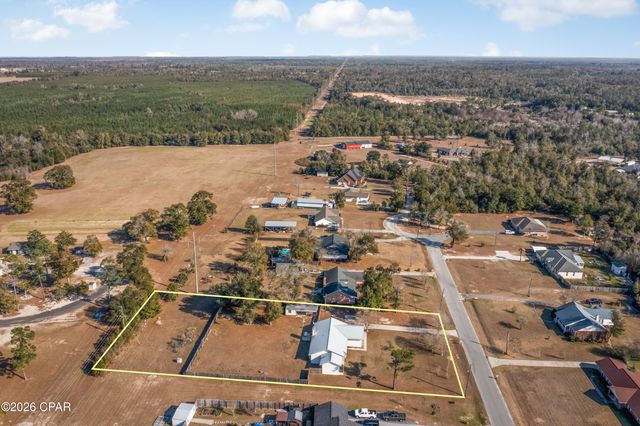 5227 Woodgate Way, Marianna, FL 32446