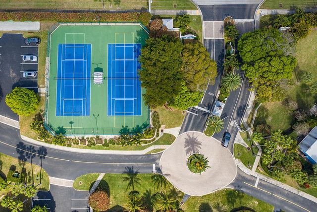 127 Ocean Dunes Circle, Jupiter, FL 33477