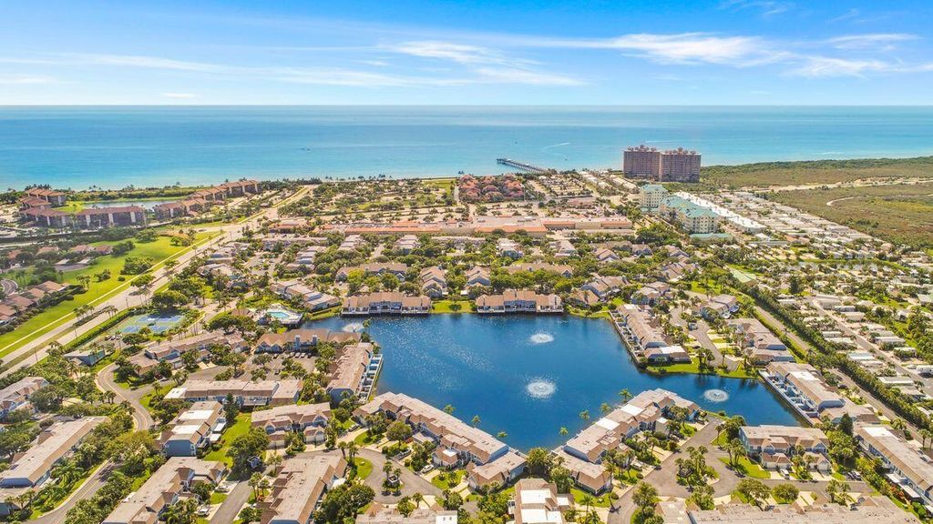 127 Ocean Dunes Circle, Jupiter, FL 33477