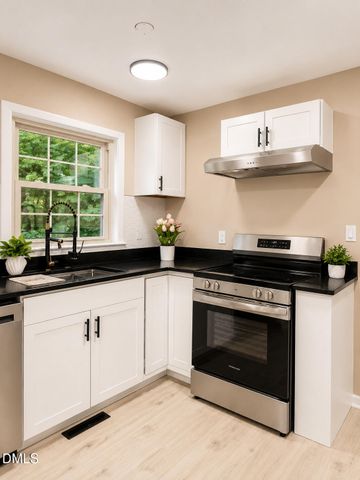 105 Dryden Lane, Durham, NC 27713