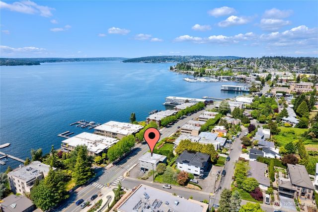 8 10th Avenue S, Kirkland, WA 98033