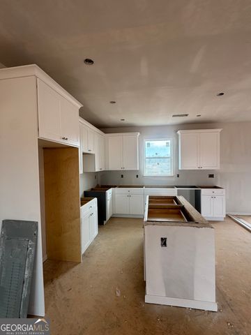 726 Primrose Circle, Greenville, GA 30222