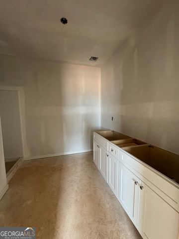 726 Primrose Circle, Greenville, GA 30222