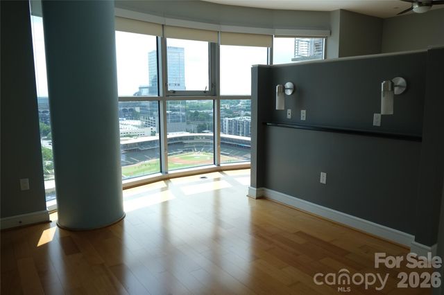 333 W Trade Street 1210, Charlotte, NC 28202