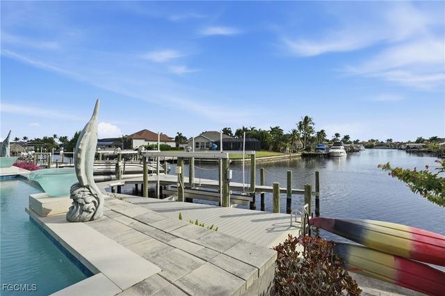 2728 SW 25th ST, Cape Coral, FL 33914