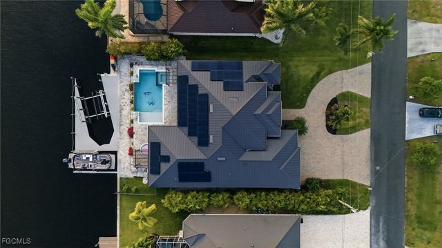 2728 SW 25th ST, Cape Coral, FL 33914