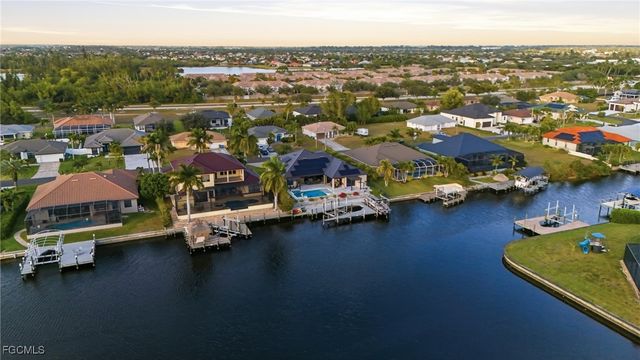 2728 SW 25th ST, Cape Coral, FL 33914