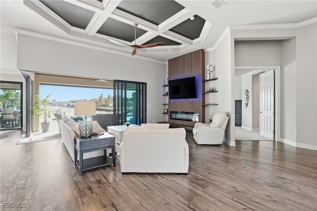 2728 SW 25th ST, Cape Coral, FL 33914