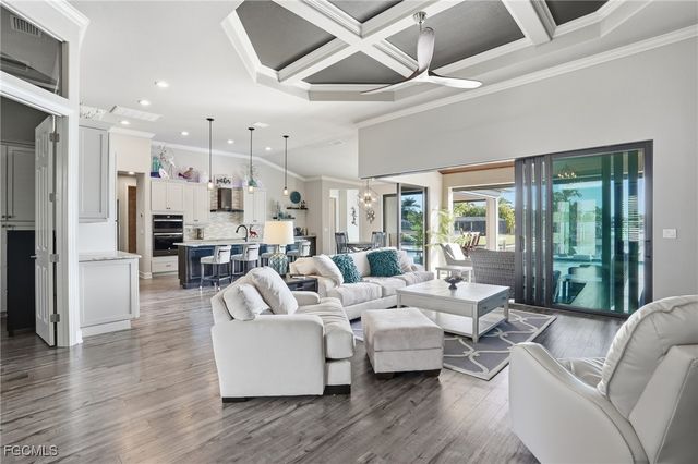 2728 SW 25th ST, Cape Coral, FL 33914