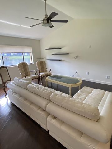 5621 Coach House Circle D, Boca Raton, FL 33486