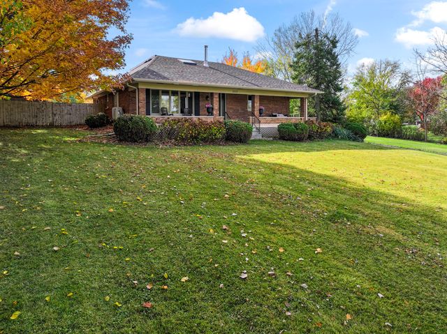 9510 Knolltop Road, Union, IL 60180