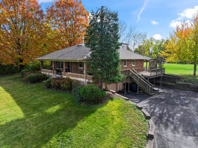 9510 Knolltop Road, Union, IL 60180