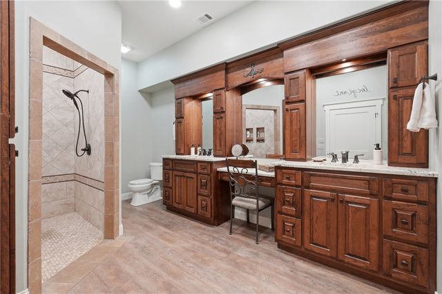 349 County Road 8491, Green Forest, AR 72638