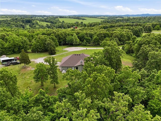 349 County Road 8491, Green Forest, AR 72638