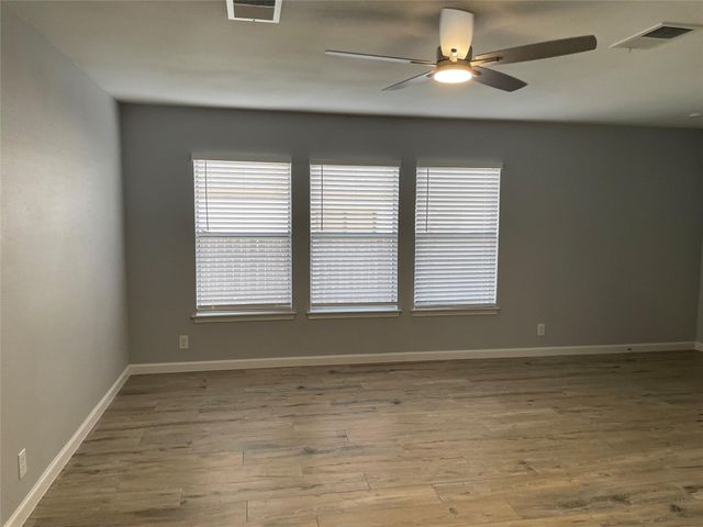 2911 Donnell DR, Round Rock, TX 78664