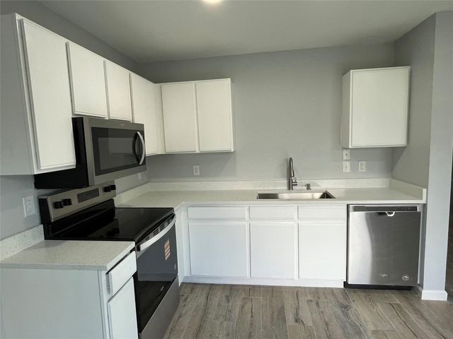 2911 Donnell DR, Round Rock, TX 78664