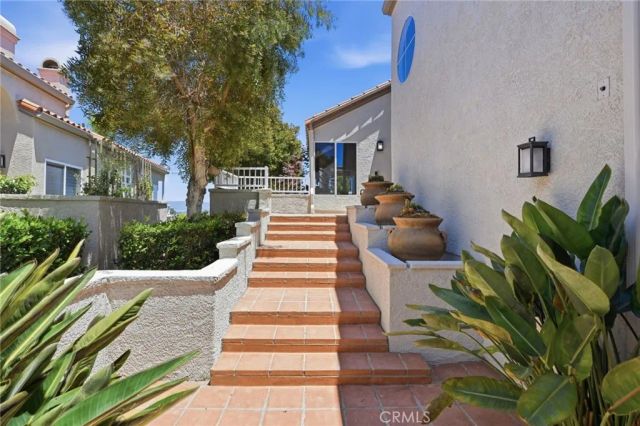 10 Toulon, Laguna Niguel, CA 92677