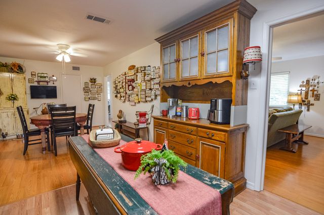 529 Lee Street, Cedar Hill, TX 75104