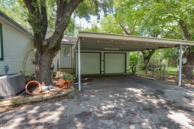 529 Lee Street, Cedar Hill, TX 75104