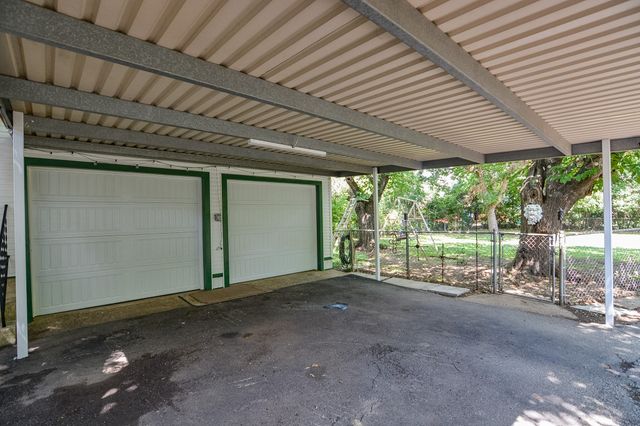 529 Lee Street, Cedar Hill, TX 75104