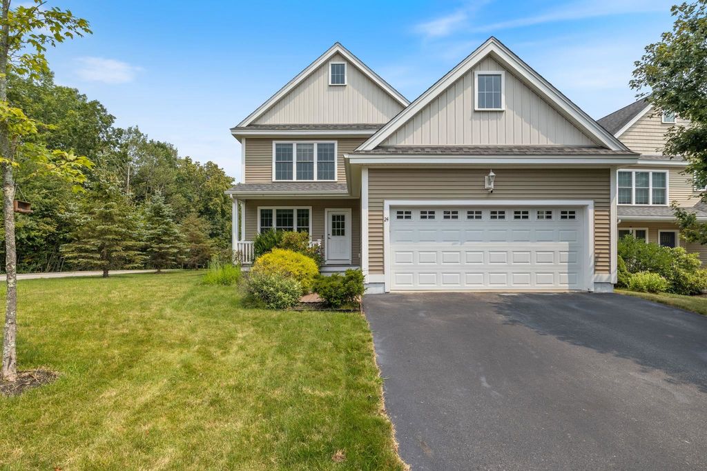 24 Sandra's Run, Dover, NH 03820