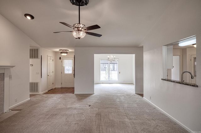 1 Magellan Circle, Hot Springs Village, AR 71909