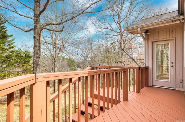 1 Magellan Circle, Hot Springs Village, AR 71909