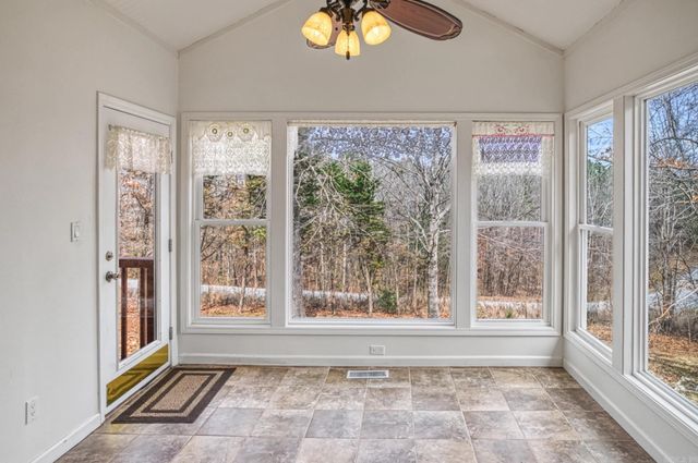 1 Magellan Circle, Hot Springs Village, AR 71909