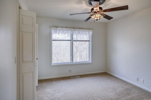 1 Magellan Circle, Hot Springs Village, AR 71909