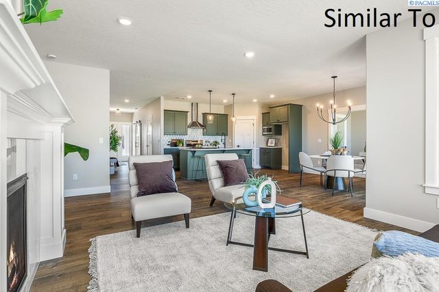 996 Miraflores Ave., West Richland, WA 99353