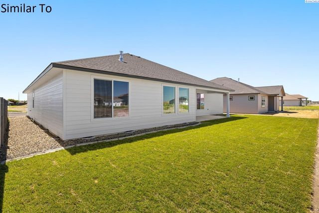 996 Miraflores Ave., West Richland, WA 99353