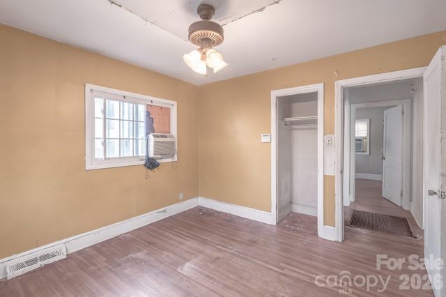 4430 W Tyvola Road, Charlotte, NC 28208